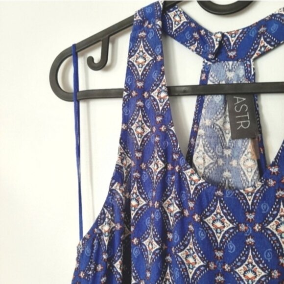 ASTR Anthropologie Split Back Scoop Neck Blue Patterned Tank Top Sz XS - Picture 6 of 12